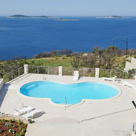 Apartment Mare.1 *
